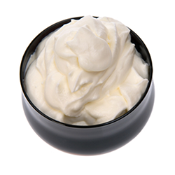 RestaurantDemo/menisto_2574571-Whipped-cream-isolated.jpg