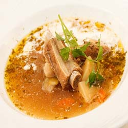 RestaurantDemo/menisto_31904223-Winter-soup.jpg