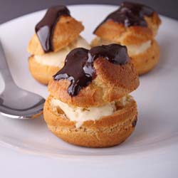 RestaurantDemo/menisto_8734426-Profiterole.jpg